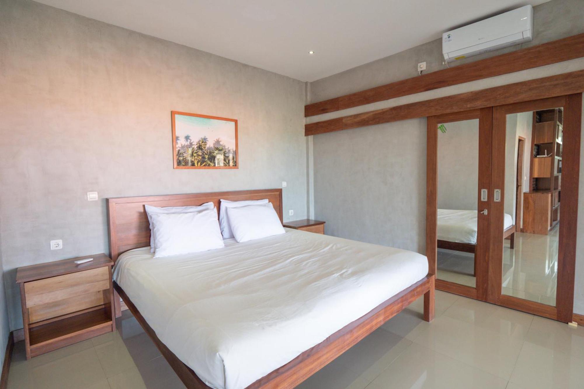 Hotel 007 Surfhouse Bali Ungasan Exterior foto