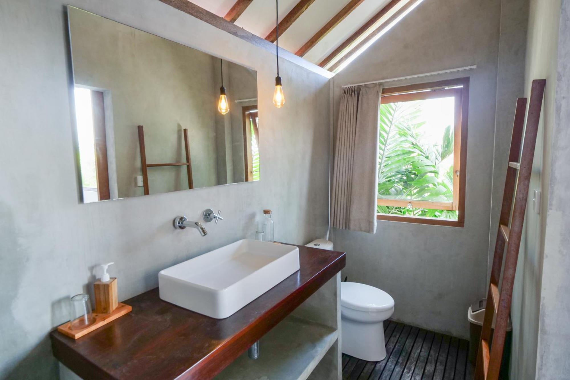 Hotel 007 Surfhouse Bali Ungasan Exterior foto