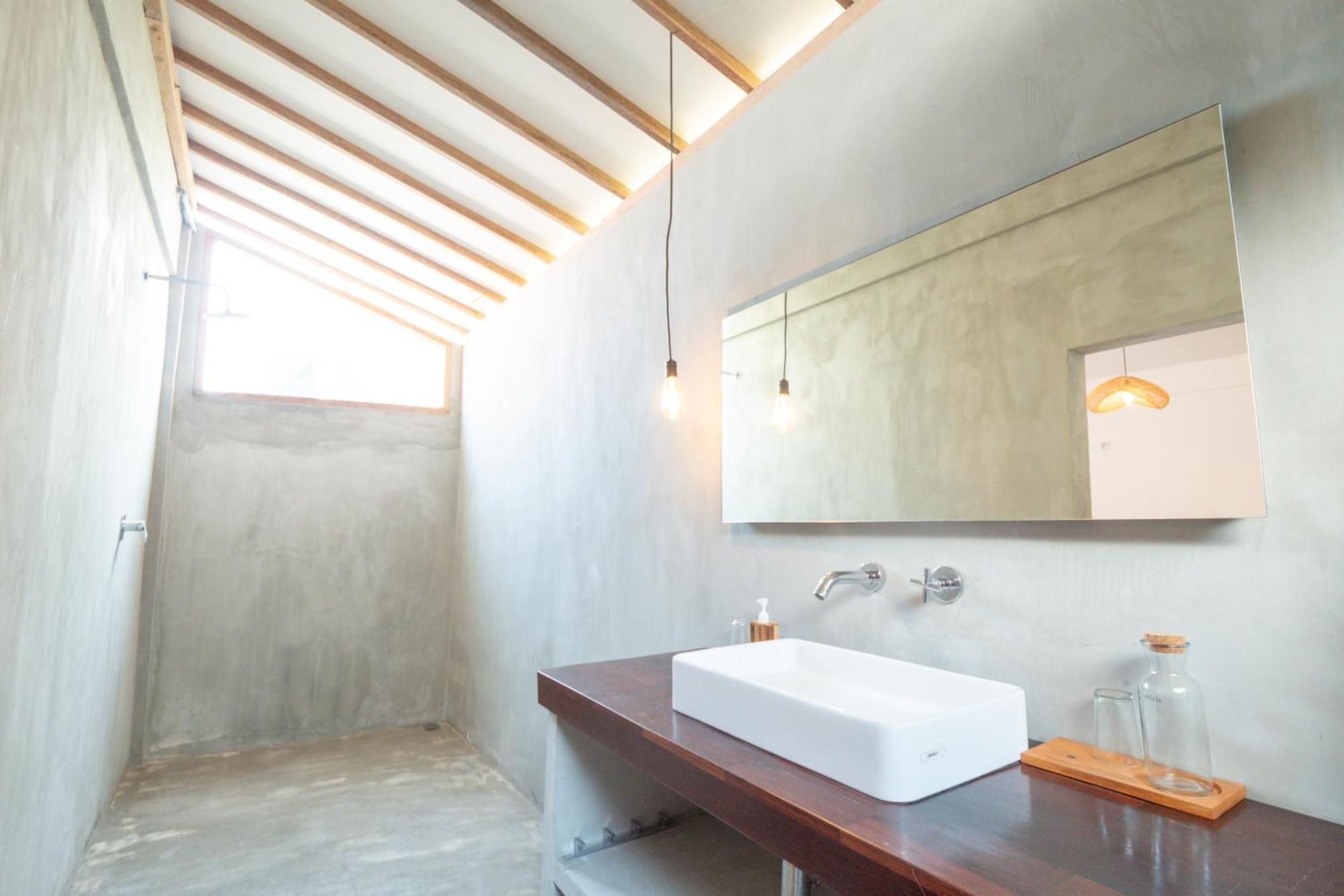 Hotel 007 Surfhouse Bali Ungasan Exterior foto